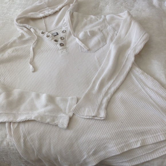 pd&c WHITE WAFFLE LONG SLEEVE HOODIE L - Picture 3 of 8